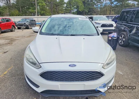 2016 Ford Focus Se z USA, uszkodzony, nr VIN 1FADP3F23GL376505